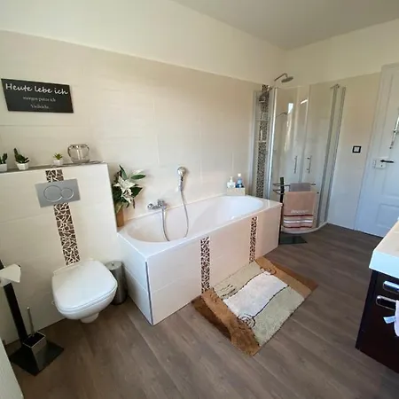 Apartment Traumzeit-ferienwohnung *